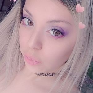 Meet your Posher, Näømi